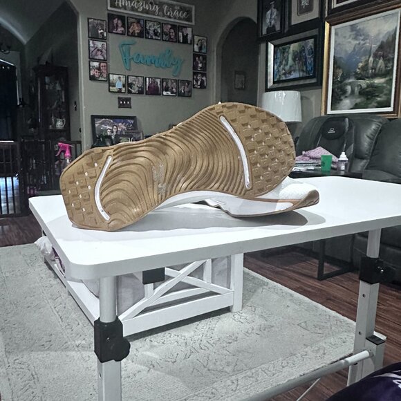 Nike Motiva Sneakers - Picture 3 of 4